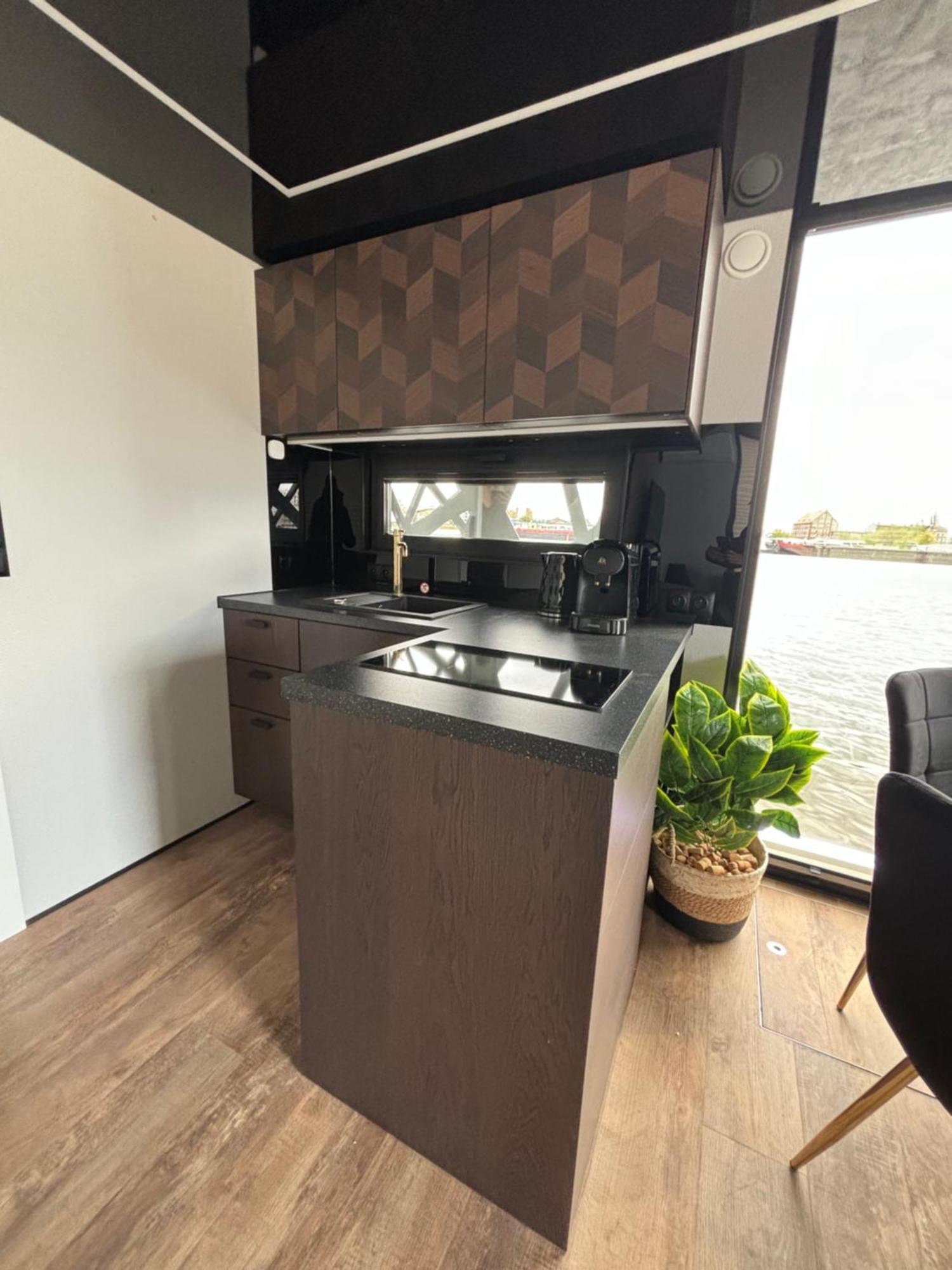 Houseboat Energyapart ชเตชชิน ภายนอก รูปภาพ
