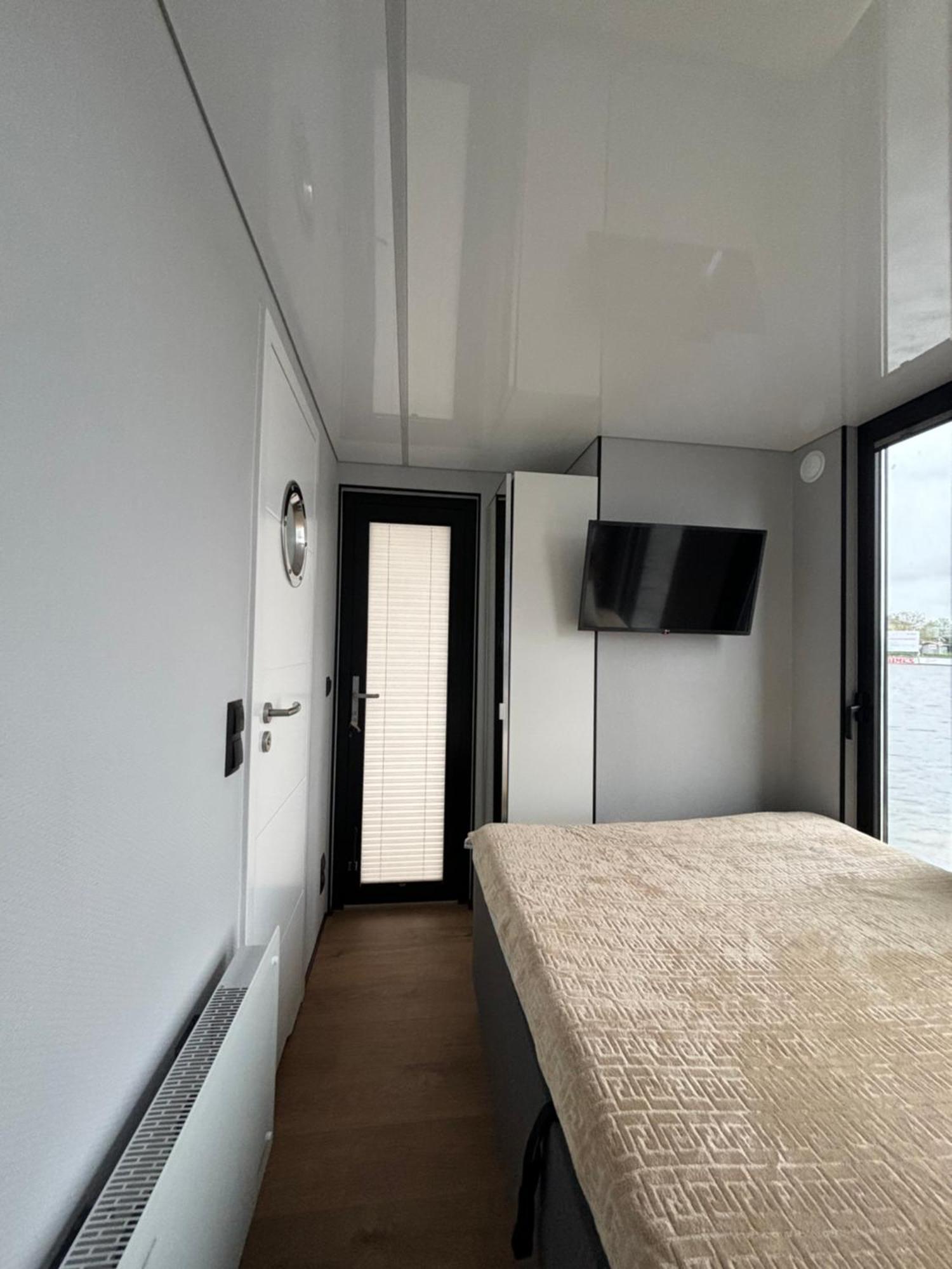 Houseboat Energyapart ชเตชชิน ภายนอก รูปภาพ