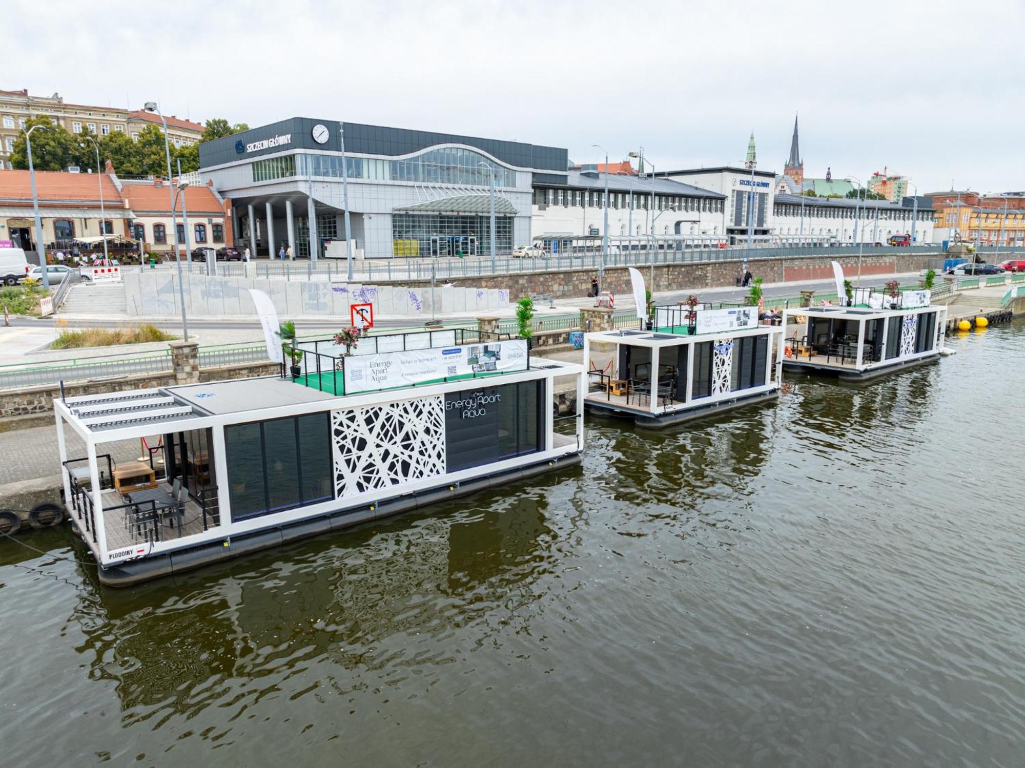 Houseboat Energyapart ชเตชชิน ภายนอก รูปภาพ