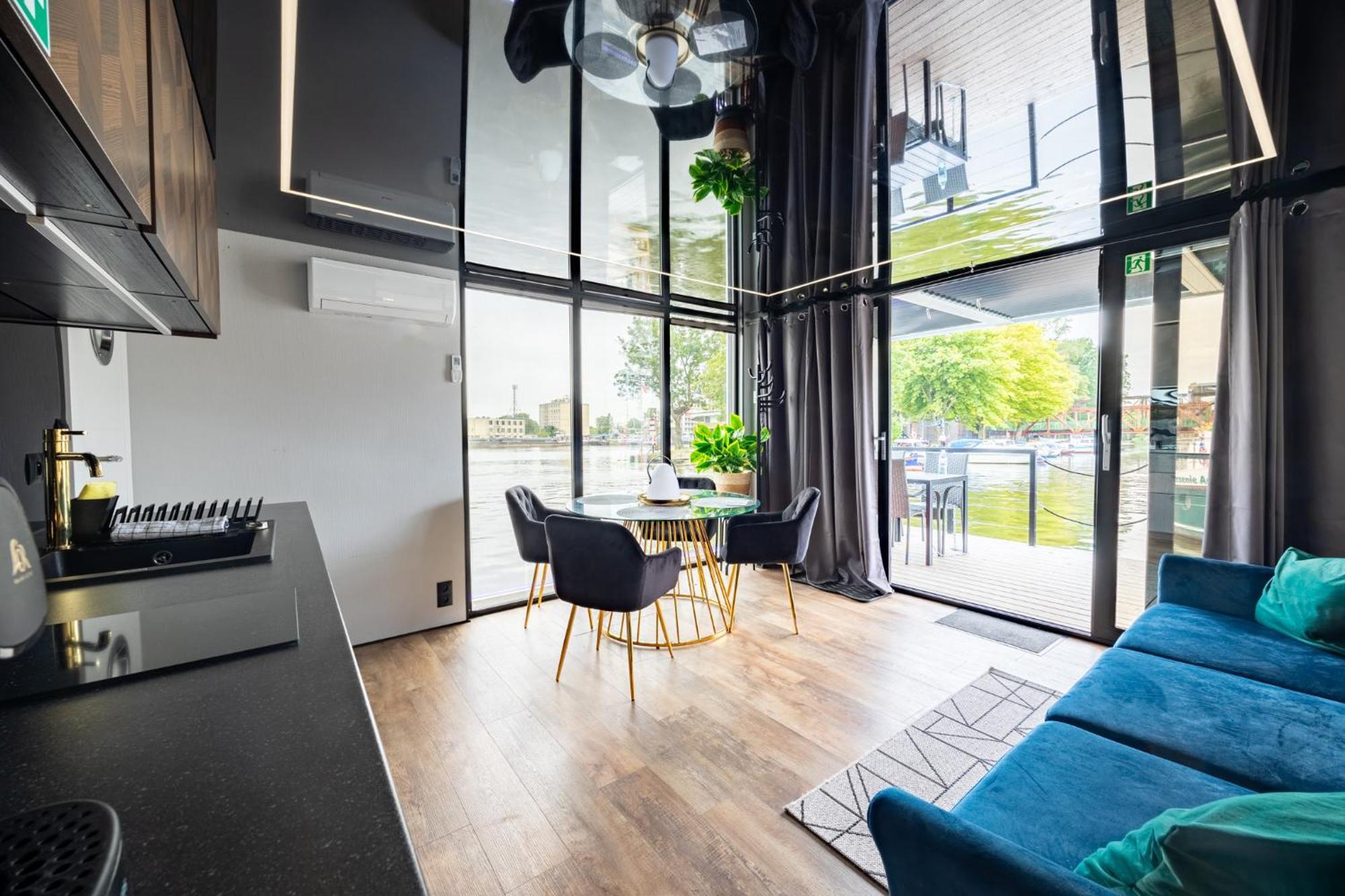 Houseboat Energyapart ชเตชชิน ภายนอก รูปภาพ